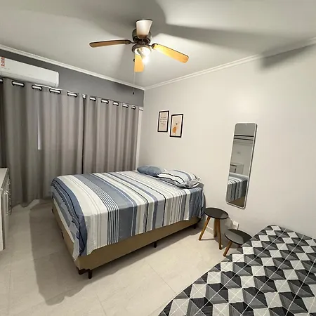 Apartamento aconchegante Praia do Tombo-3